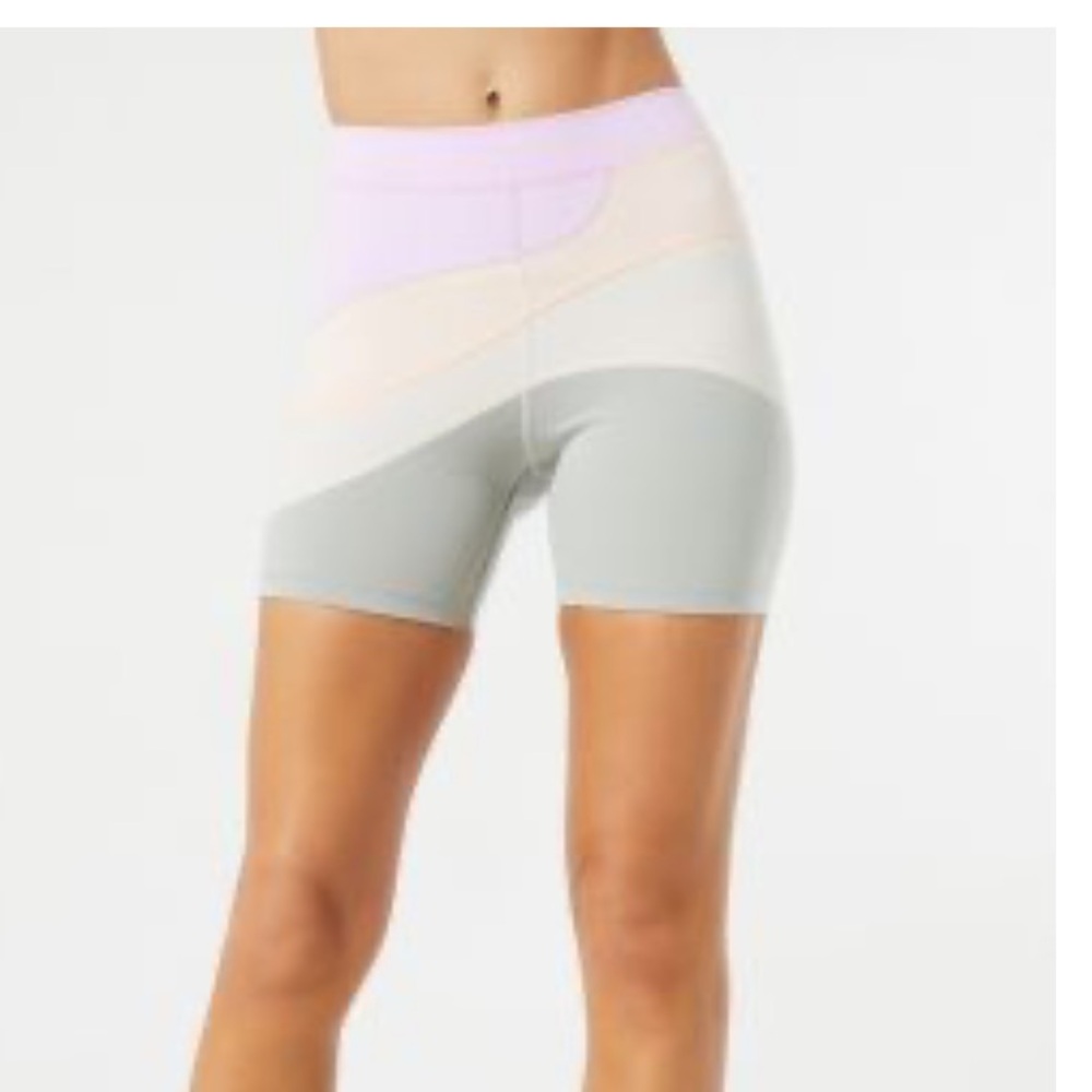 L*Space Active New Heights Short in Sage, Just Peachy, Peony & Bone. Women's M